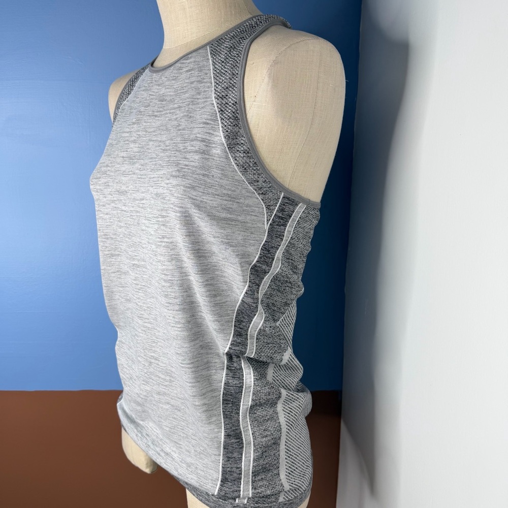 Athleta Agile Grey Colorblock Racerback Workout Tank Large - Picture 2 of 6